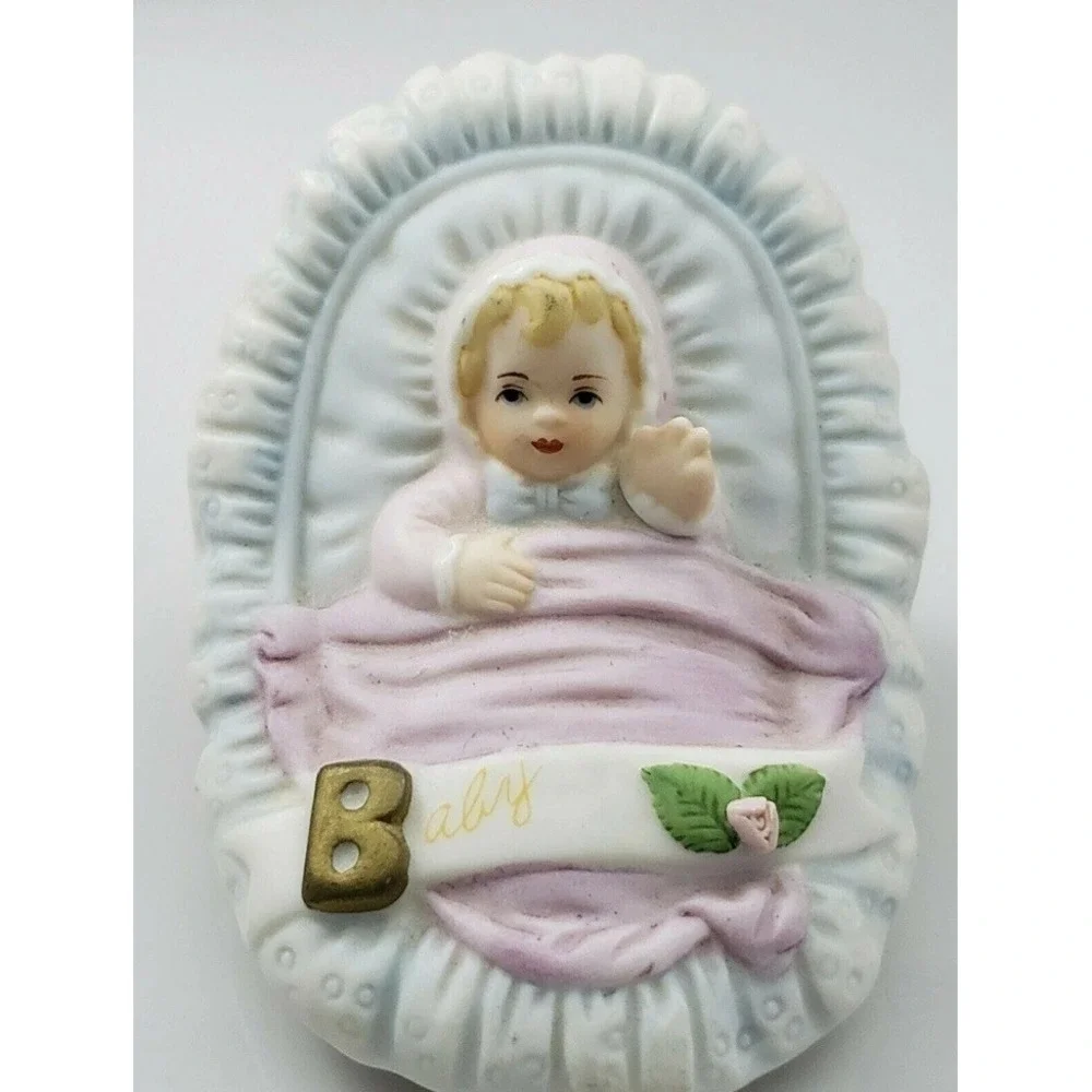 Growing Up Enesco 1983 Birthday Girls Baby Figurine Blonde Hair Cake Topper EUC